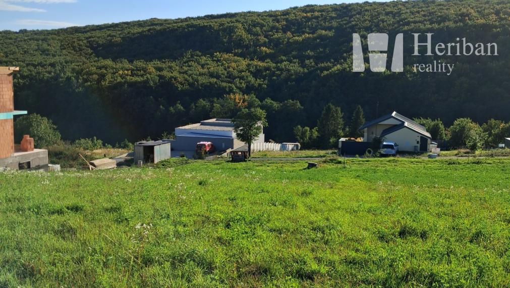 Pozemok na výstavbu RD, 17,8 ár, Nižný Klátov, Košice-okolie