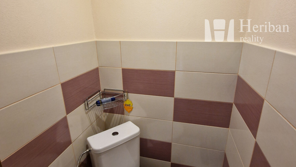 veľký 1 izb.byt s 6m logiou, 42m2, rekonštr., Tokajícká ul,  Ke-Furča