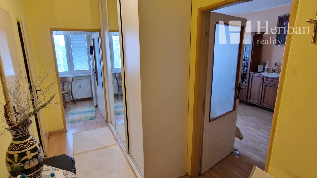 1izb.byt s logiou, 41m2, Braniskova ul, KE-Staré mesto