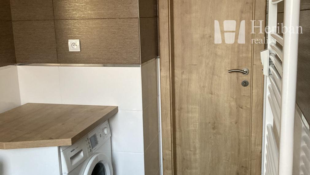 2 izb.byt, 53m2, rekonštr. a zariadený, Jazmínova ul, Terasa