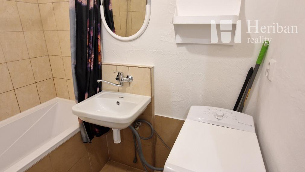 1 izb.byt, 29m2, rekonštr. a zariadený, Nešporova ul, Terasa