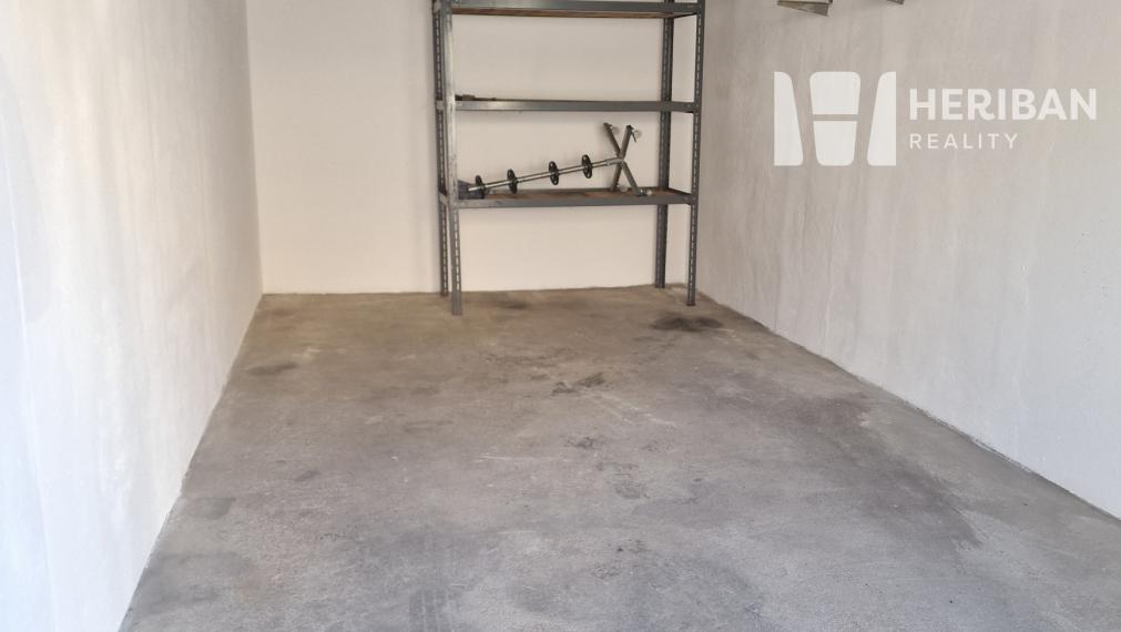 Na prenájom:panelová garáž, 18m2, Turgenevova ul, KE-JUH