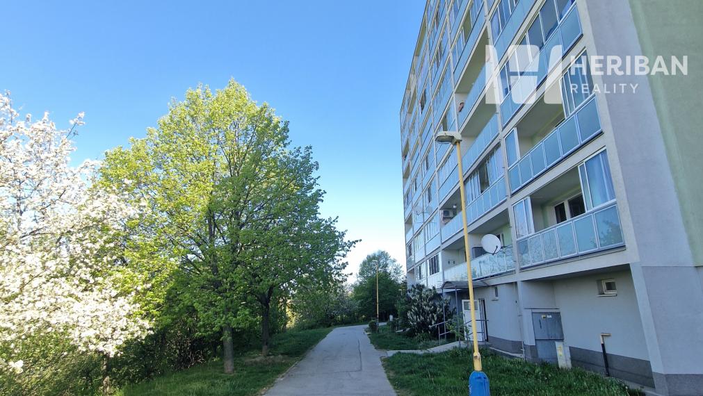 1,5-izb.byt s 6m logiou, komplet.rek, Jaltská ul, Furča