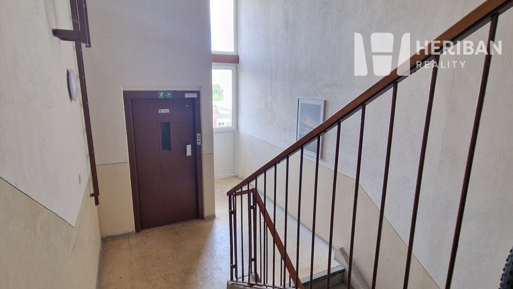 Predaj 3 izbový byt - Košice - Sídlisko Ťahanovce, Sofijská