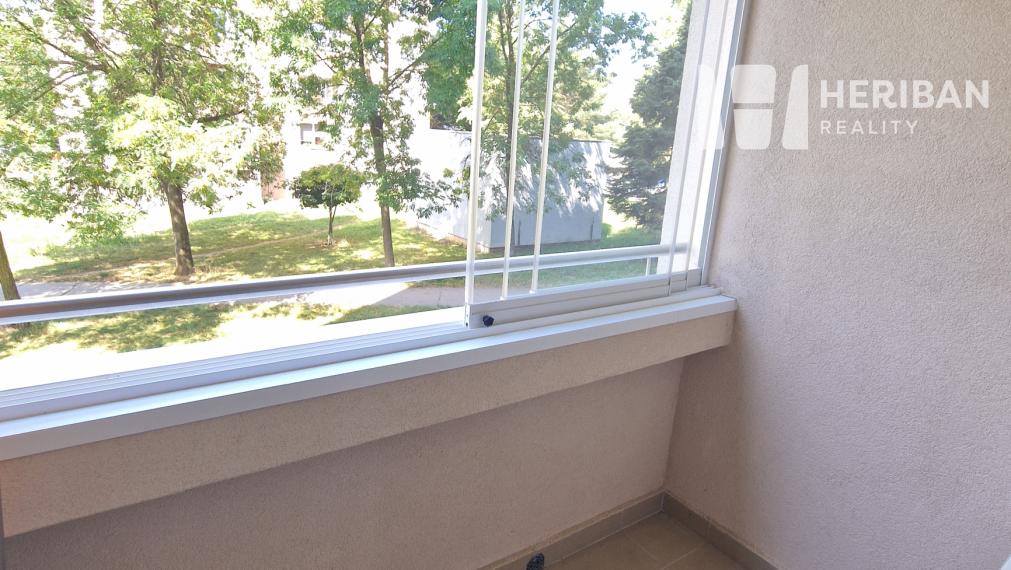 3-izb.byt s logiou, rekonštr., Denešova ul, KE-časť KVP