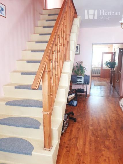 2-generačný rod.dom,12,8ár.pozemok,obec Leles-okres Trebišov