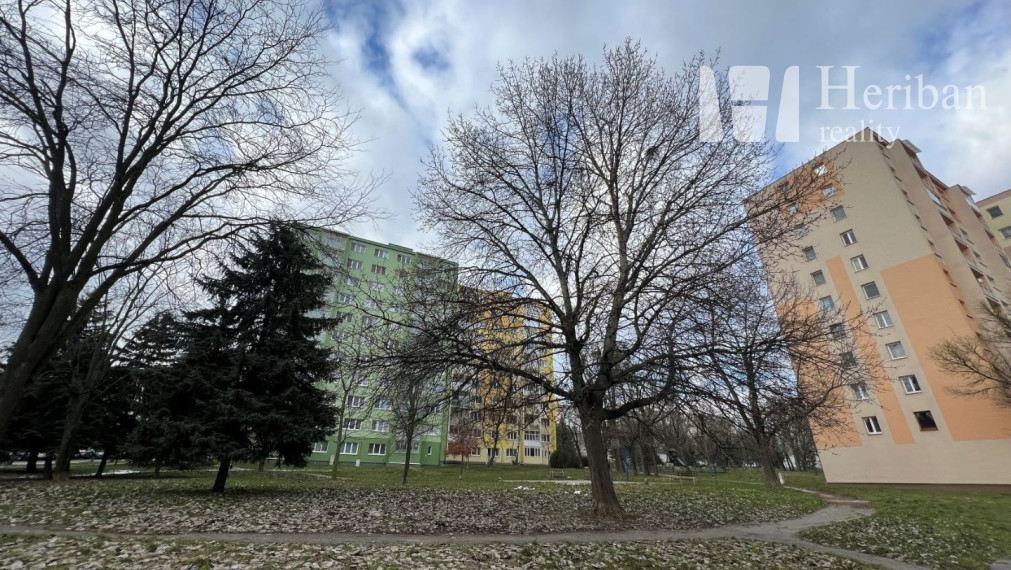 4-izb.byt s logiou, 72m2, Brigádnická ul., KE-Terasa