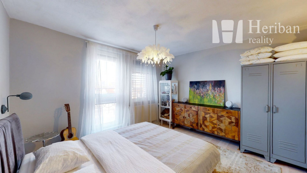 3-izb.tehl.byt s balkónom a logiou, 74m2, Jiskrova ul, Staré Mesto