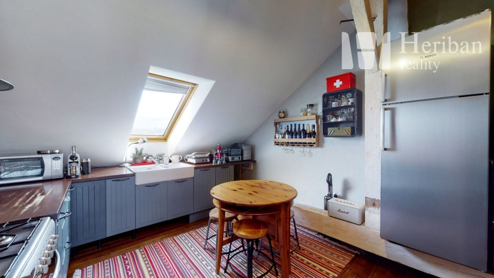 3-izb.tehl.byt s balkónom a logiou, 74m2, Jiskrova ul, Staré Mesto