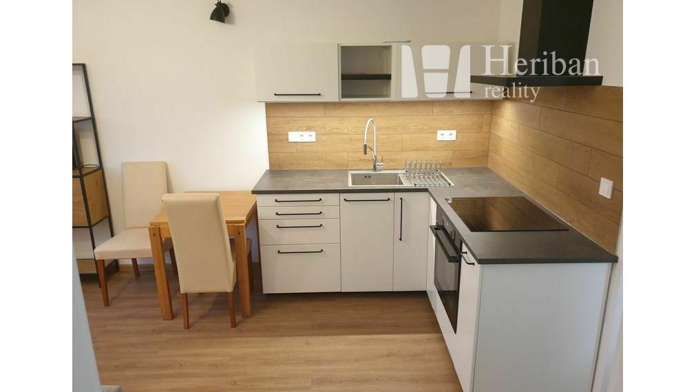 1,5-izb.byt, rekonštr. a zariadený, Učňovská ul, KE-Šaca