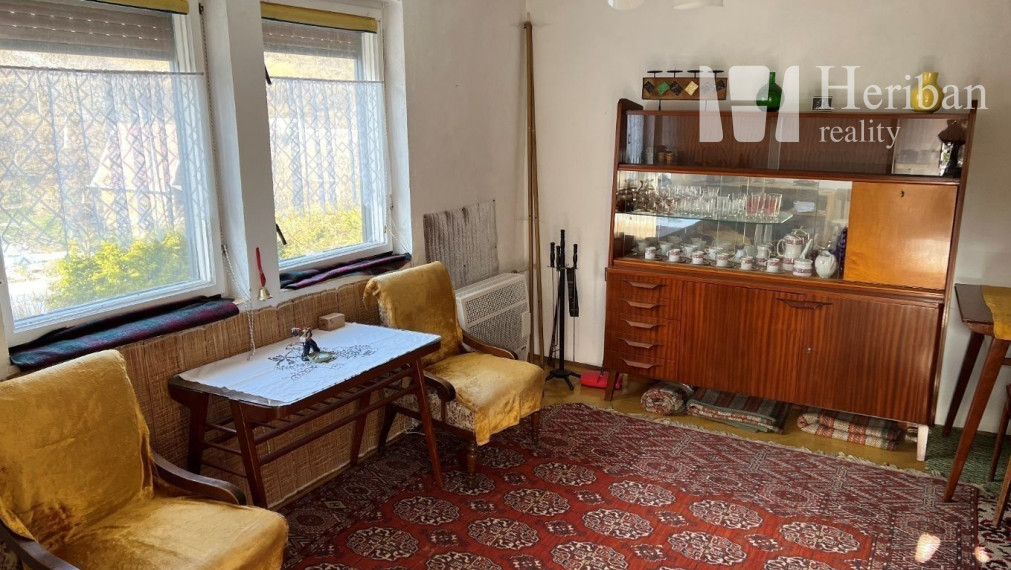 murovaná rekreačná chata, plyn+vodovod, 4,7ár.pozemok, Sokol-časť Uhrinč