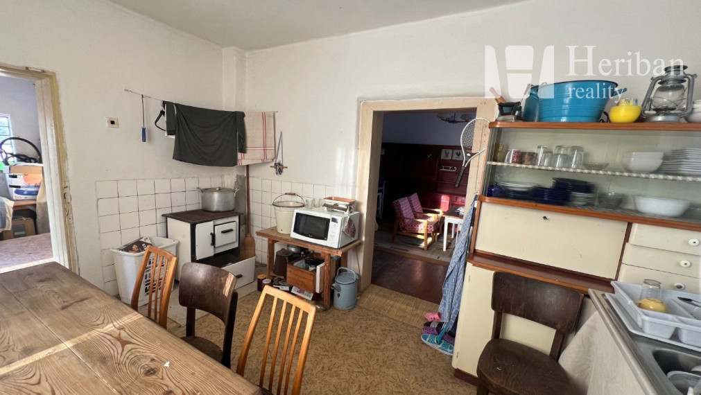 rod.dom s 29ár.pozemkom, k.ú. Nižná Úvrať, KE-Vyšné Opátske