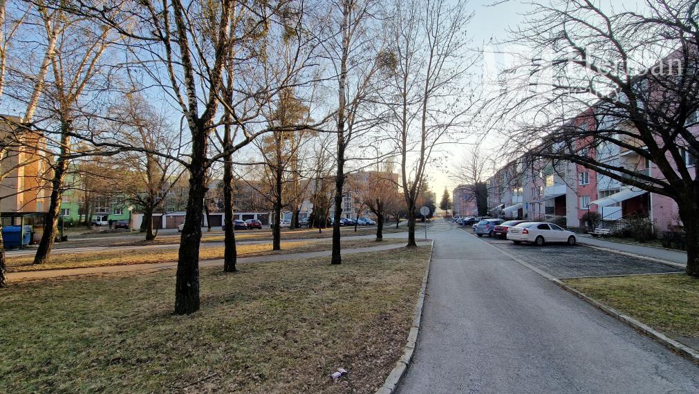 1 izb.byt s logiou, 37m2, Mikovíniho ul., KE-Terasa