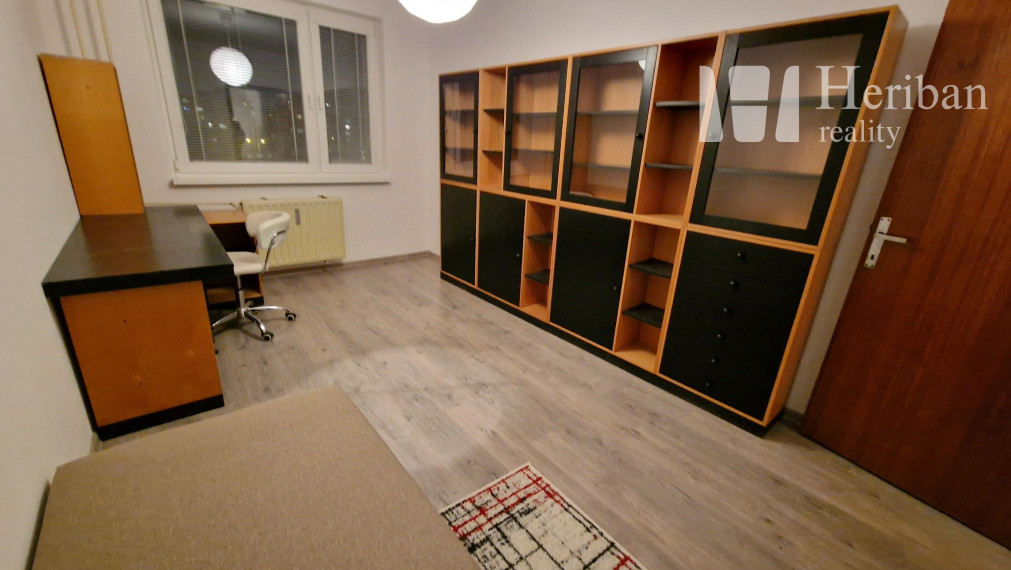 2izbový byt s loggiou, 50m2, Jasuschova ul.,KE-Sídl.KVP