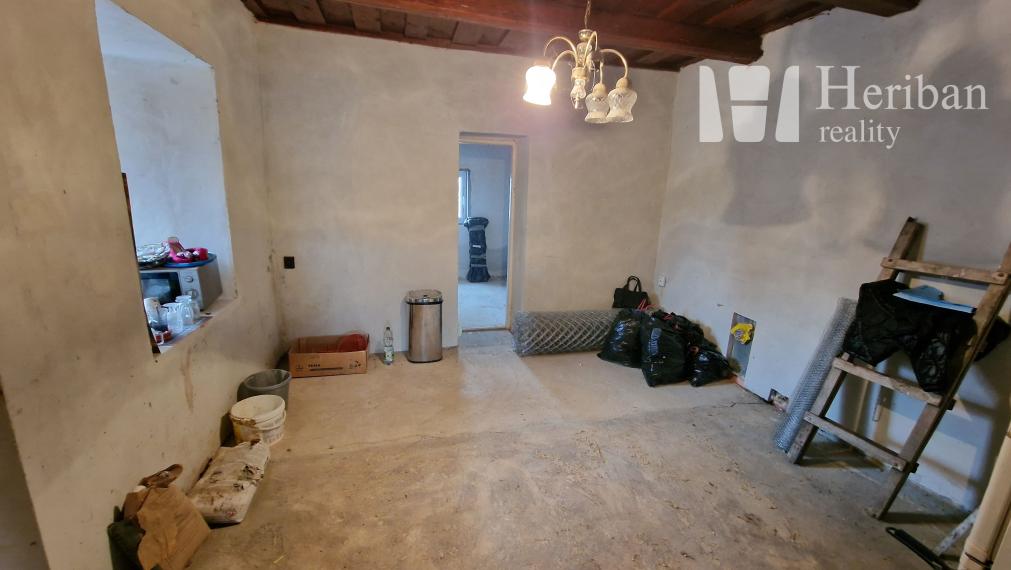 rodinný dom so 16ár.pozemkom, obec Buzica, Košice-okolie