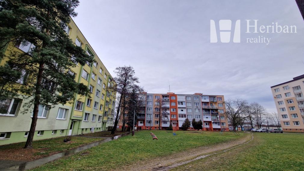 3-izb.byt logiou,70m2, komplet.rek,s výťahom, Veľké Kapušany