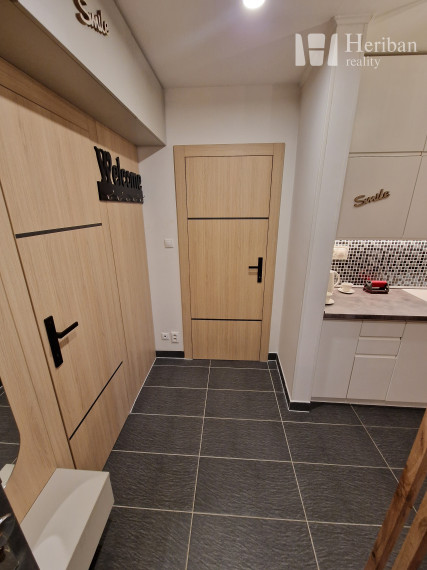 3-izb.byt s terasou, rekonštr. a zariadený, Klimkovičova ul, časť KVP