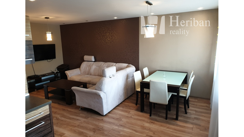 3-izb.byt s 6m logiou, 68m2, zariadený, ul Obrody, Terasa