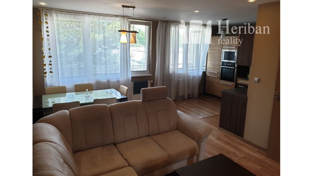 3-izb.byt s 6m logiou, 68m2, zariadený, ul Obrody, Terasa