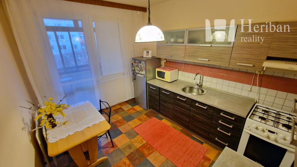 3-izb.byt s logiou,70m2, 4.p/8, Čordákova ul, KE-časť KVP