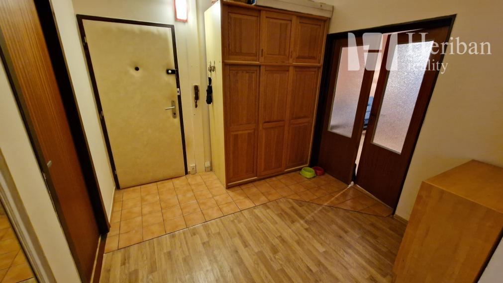 3-izb.byt s logiou,70m2, 4.p/8, Čordákova ul, KE-časť KVP