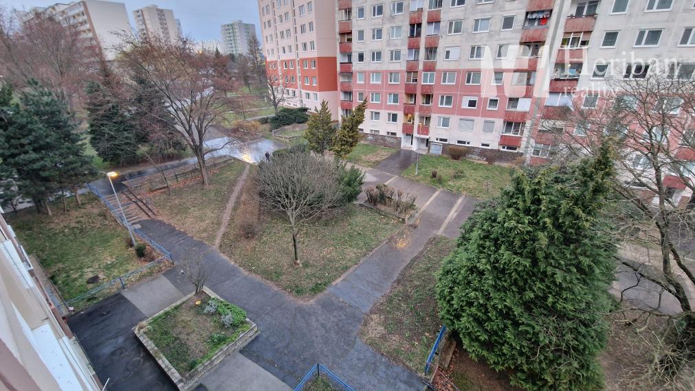 3-izb.byt s logiou,70m2, 4.p/8, Čordákova ul, KE-časť KVP