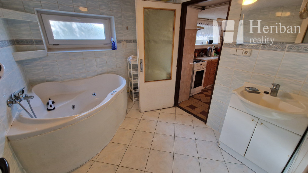 PREDANÉ: Rodinný dom s veľkým pozemkom, Vyšný Klátov, Košice-okolie