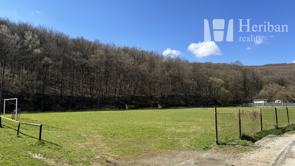 PREDANÉ: Pozemok na výstavbu RD, 10á, Nižný Klátov, Košice-okolie