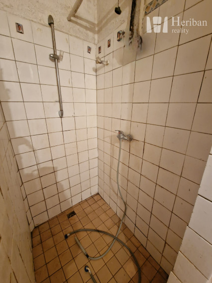 1 izb.tehlový byt, 37m2, ul. Cesta pod Hradovou, KE-Sever