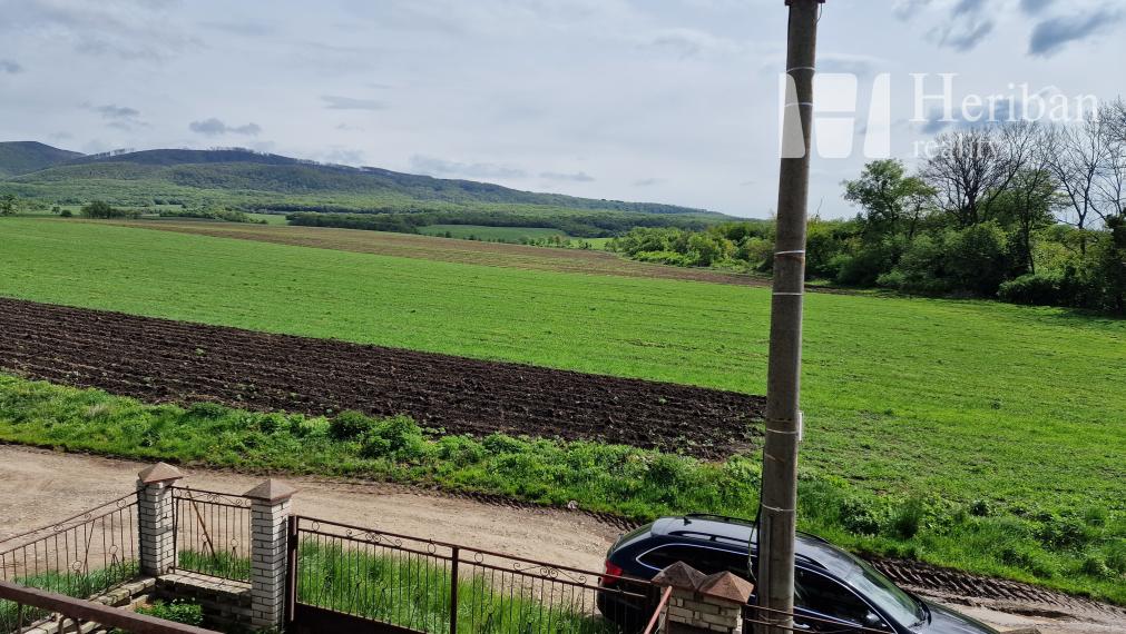 2gener.rodinný dom s 10ár.pozemkom, Nižná Kamenica,KE-okolie