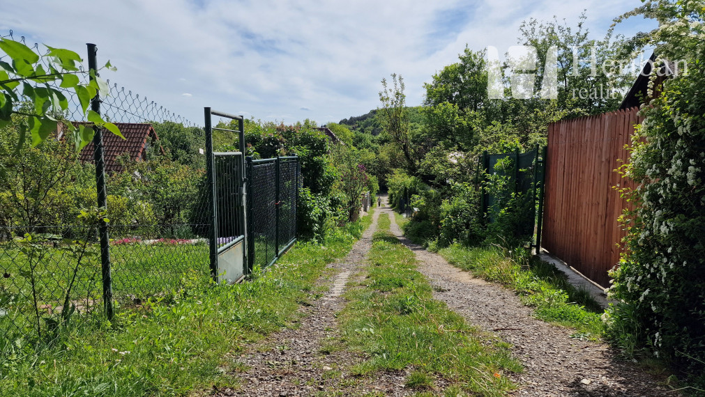 murov.chata+3,9ár.pozemok, zariadená, Košická Nová Ves/Zdoba