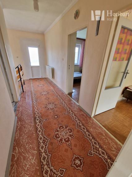 4-izb.rodinný dom s 8,4 árov.pozemkom, Košice-Krásna