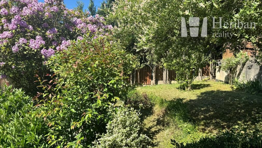 PREDANÉ: Záhrada s drevenou chatkou, 4ár pozemok, Nižný Klátov