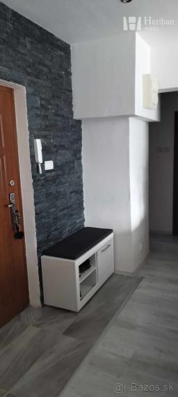 3-izb.tehl.byt, rekonštr., ul ČS Armády, KE-Staré Mesto