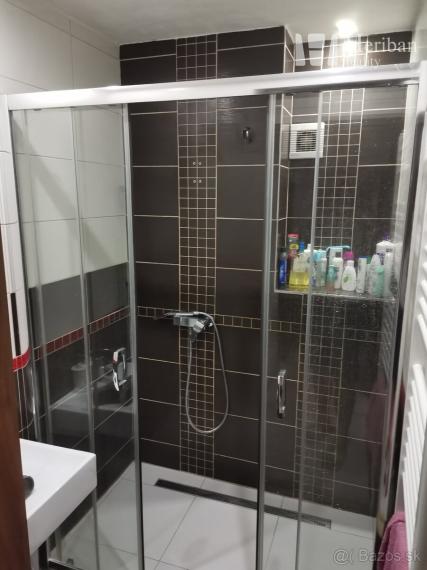 3-izb.tehl.byt, rekonštr., ul ČS Armády, KE-Staré Mesto