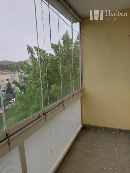 3-izb.byt s logiou, 80m2, komplet.rek, ul. Pokroku,KE-Terasa