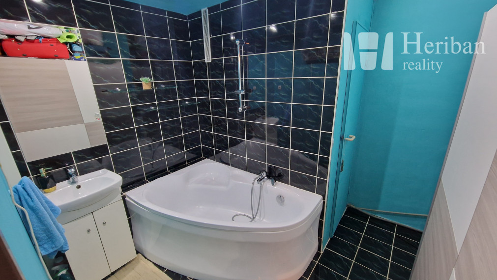 1,5-izb.byt s 6m logiou,41m2,pražský typ,Jaltská ul,KE-Furča