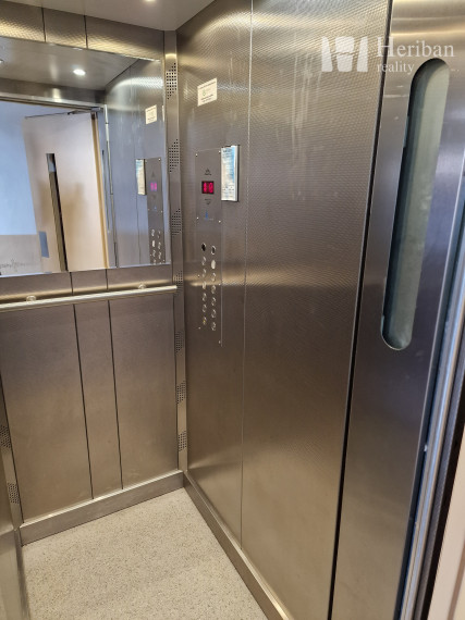 1,5-izb.byt s 6m logiou,41m2,pražský typ,Jaltská ul,KE-Furča