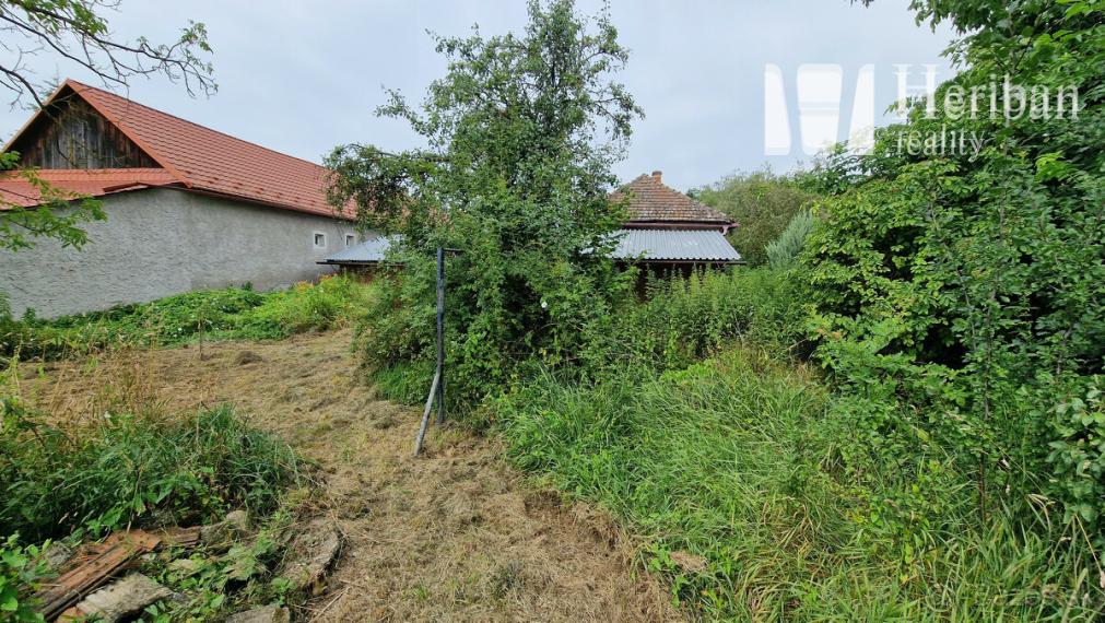 12,7ár.pozemok (s vidieckym domom), obec Mokrance, KE-okolie