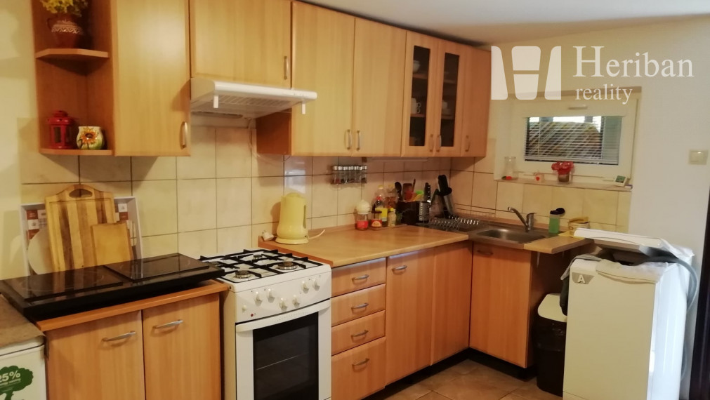 celoročne obývateľná chata + 3,8ár.pozemok, Veľká Lodina