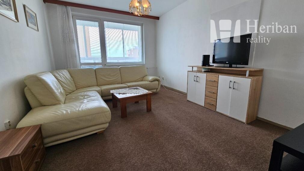 veľký 2-izb.byt s logiou, 58m2, 4,p/8, Kurská ul, KE-Furča