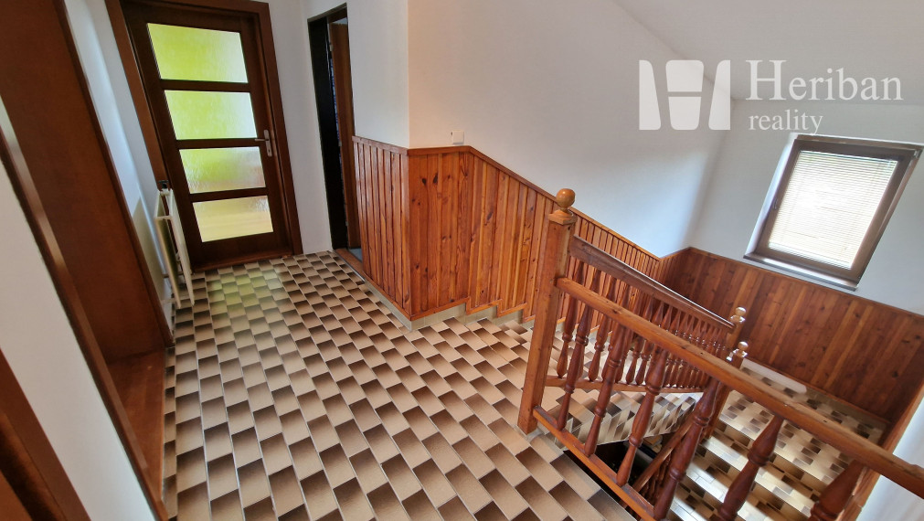 5-izb.rodinný dom s 7,6 ár.pozemkom, obec Nižná Hutka