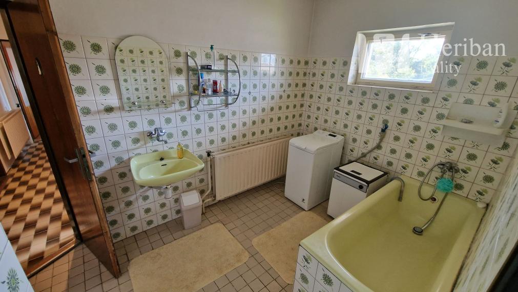 5-izb.rodinný dom s 7,6 ár.pozemkom, obec Nižná Hutka