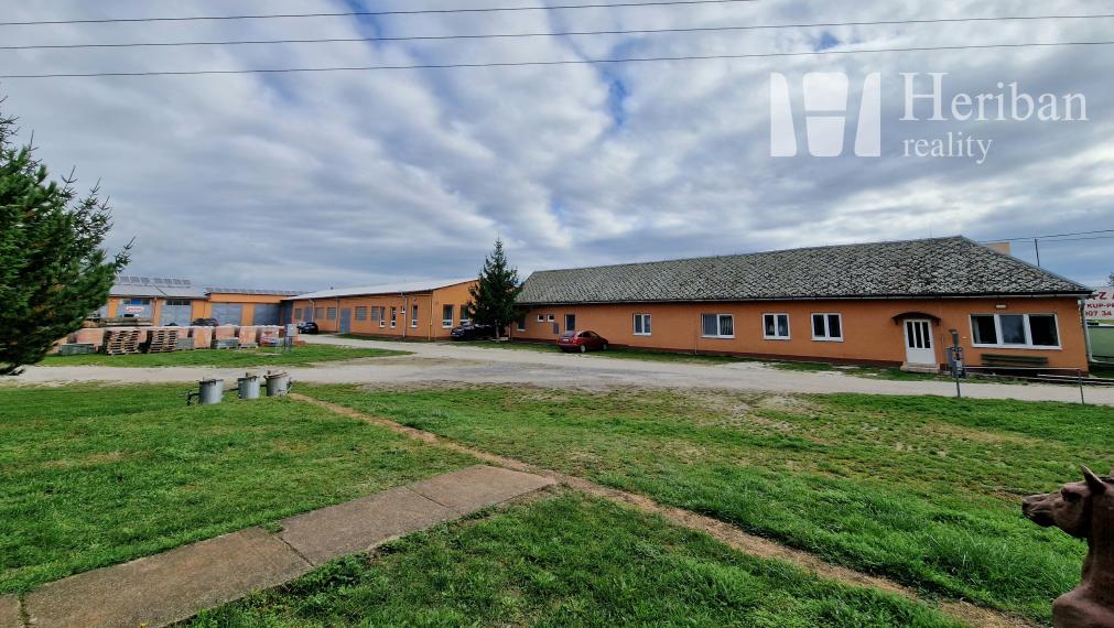 Admin.budovy + sklady, 65 ár.pozemok, k.ú. Mokrance/Moldava nad Bodvou