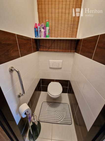 2-izb.byt, 50m2, 2.p/10, Orgovánová ul, Západ-Terasa