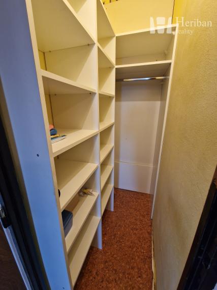 2-izb.byt, 50m2, 2.p/10, Orgovánová ul, Západ-Terasa