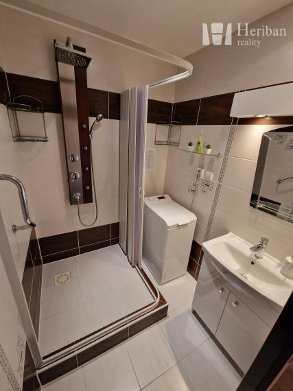 2-izb.byt, 50m2, 2.p/10, Orgovánová ul, Západ-Terasa