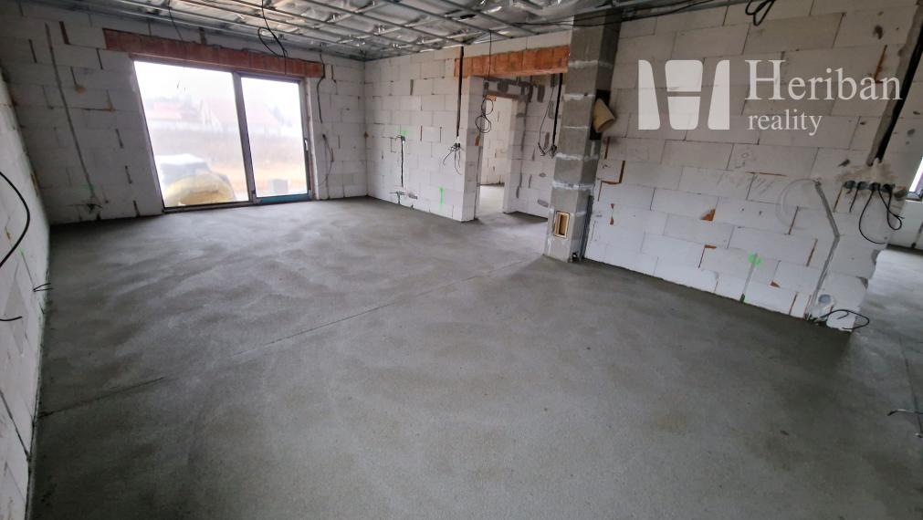 NOVOSTAVBA, 4-izb.rodinný dom s 5,4ár.pozemkom, obec Cestice, KE-Okolie