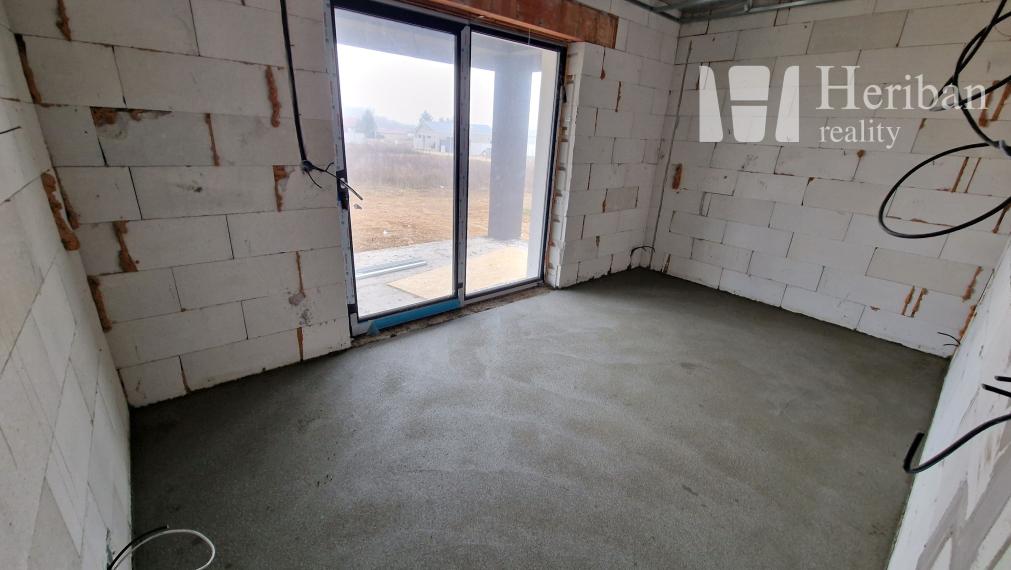 NOVOSTAVBA, 4-izb.rodinný dom s 5,4ár.pozemkom, obec Cestice, KE-Okolie