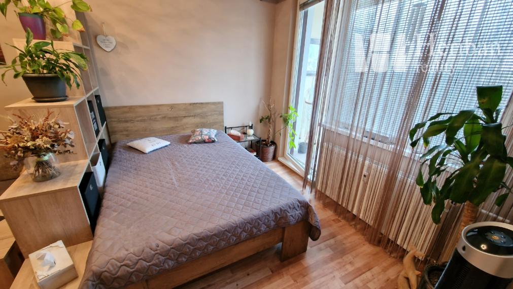 1 izb.byt s logiou,42m2,rek. a zariadený,Maurerova ul, Furča